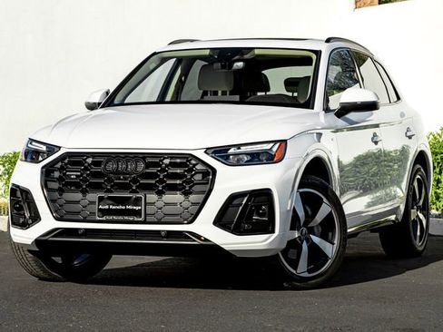 Used 2023 Audi Q5 2.0T Premium Plus w/ Premium Plus Package AWD/4WD image 1