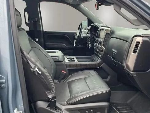 Used 2016 GMC Sierra 1500 Denali w/ Enhanced Driver Alert Package AWD/4WD image 22