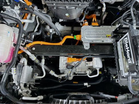 Used 2024 Kia EV6 Wind w/ Wind Technology Package image 33