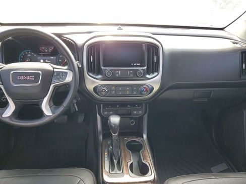 Used 2022 GMC Canyon Elevation w/ Elevation Premium Package AWD/4WD image 14