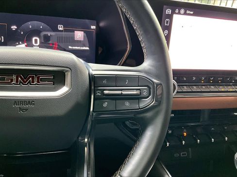 Used 2024 GMC Canyon AT4 w/ AT4 Premium Package AWD/4WD image 24