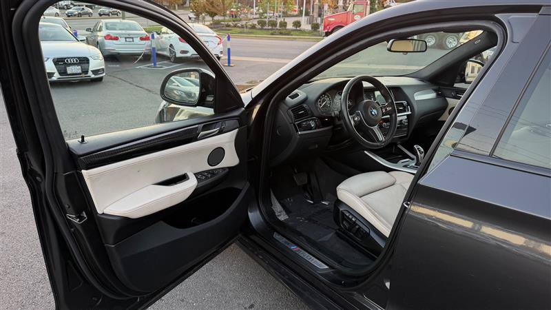Used 2018 BMW X4 M40i AWD/4WD image 20