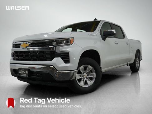 Used 2025 Chevrolet Silverado 1500 LT image 1