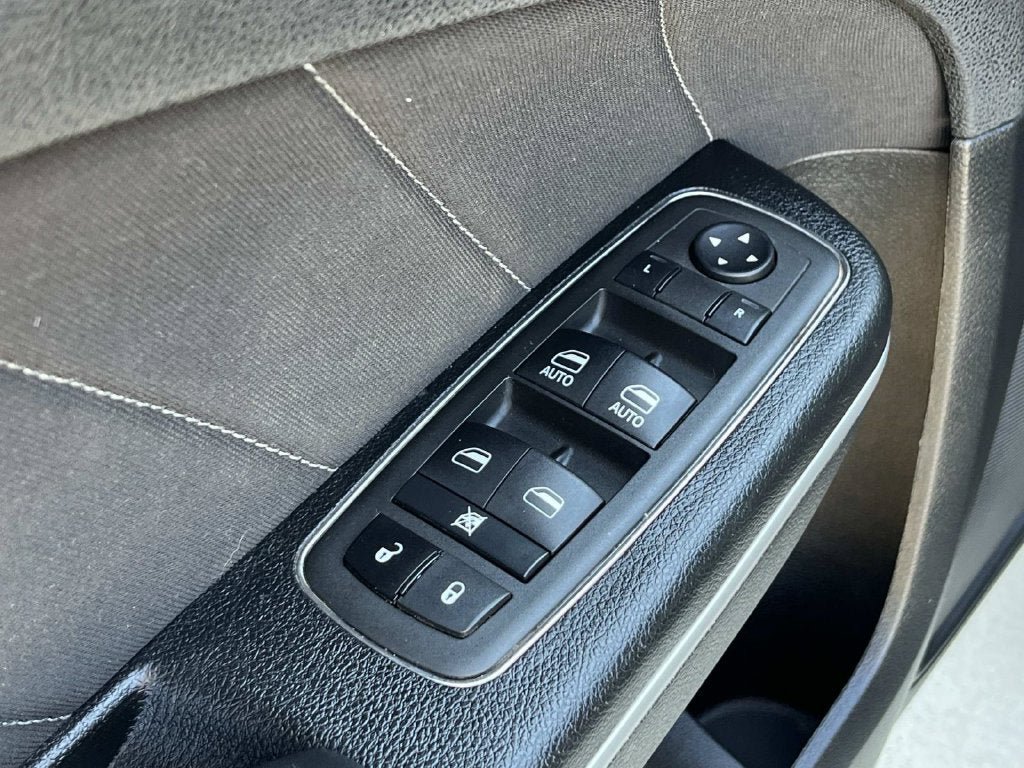 Used 2022 Dodge Charger GT w/ Driver Convenience Group RWD image 25