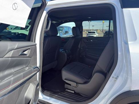 New 2026 Chevrolet Traverse Z71 w/ Enhanced Driving Package image 16