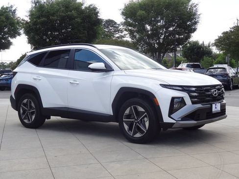Used 2026 Hyundai Tucson SEL AWD/4WD image 2