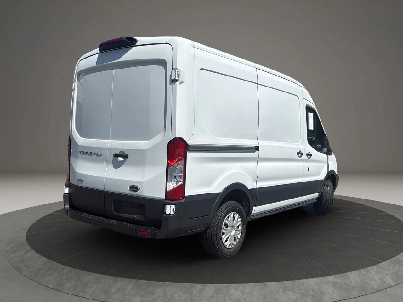 Used 2019 Ford Transit 250 130 Medium Roof w/ Interior Upgrade Package RWD image 7