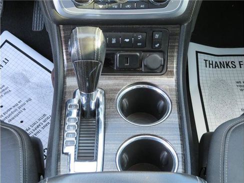 Used 2017 GMC Acadia Limited SLT image 9