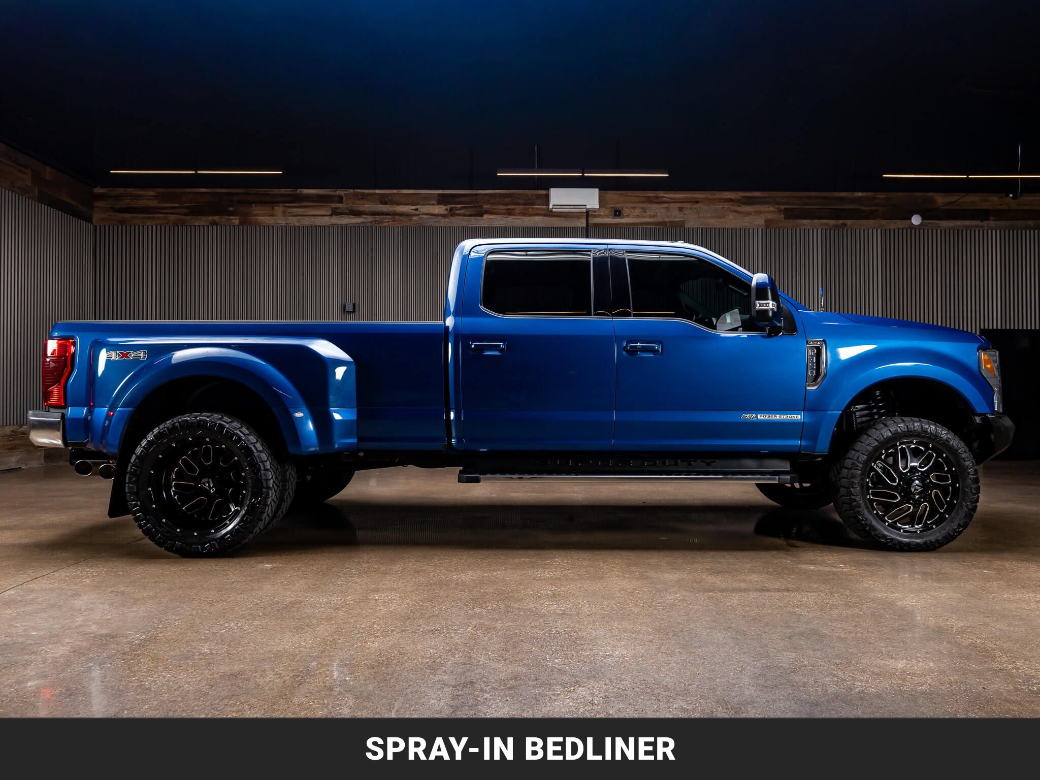 Used 2022 Ford F350 Lariat w/ Lariat Ultimate Package AWD/4WD image 10