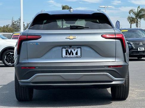 New 2025 Chevrolet Blazer EV LT image 5