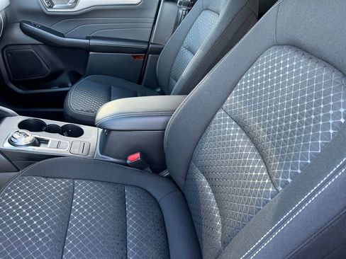 New 2026 Ford Escape Active w/ Cold Weather Package image 15