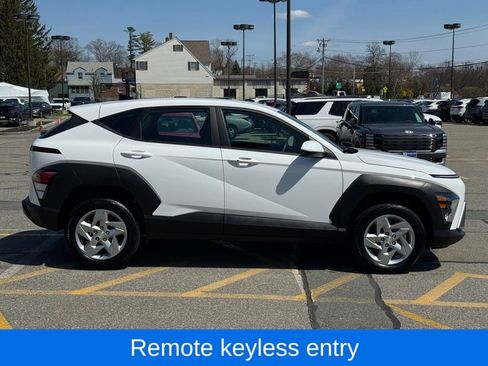 Used 2026 Hyundai Kona SE image 7