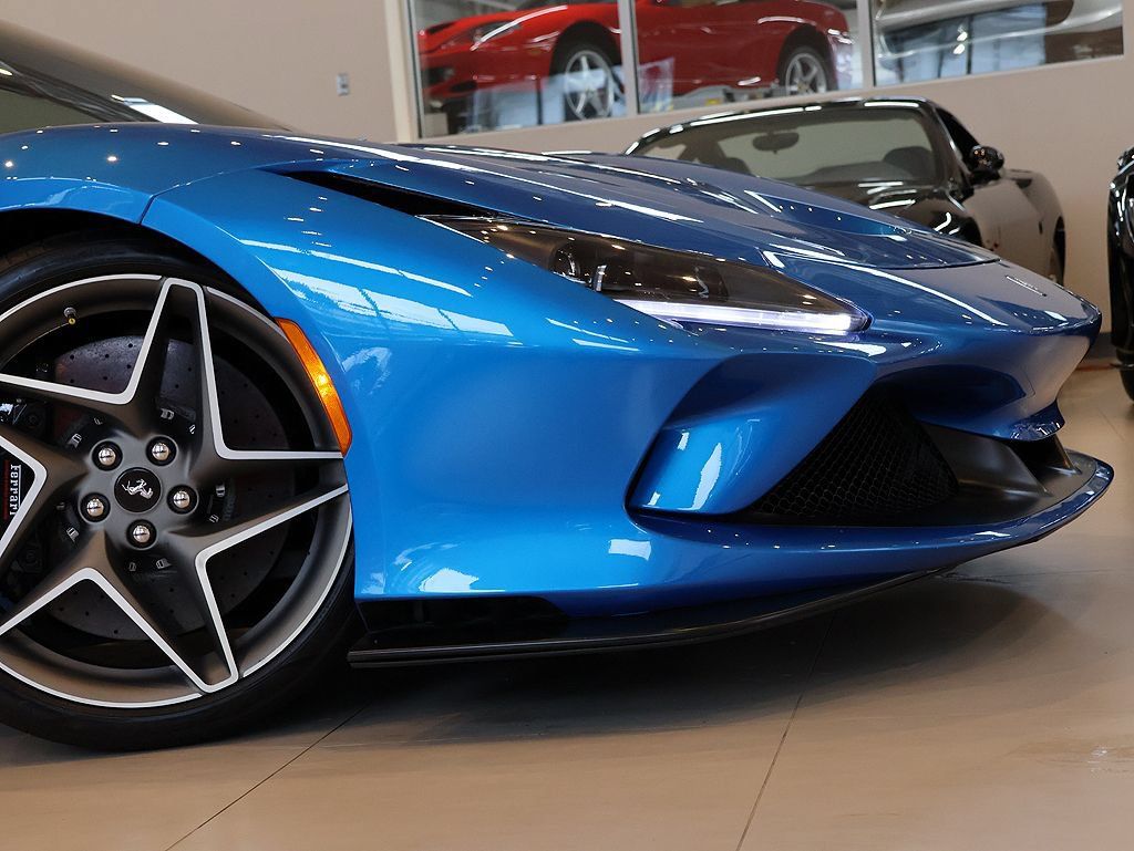 Certified 2020 Ferrari F8 Tributo RWD image 18
