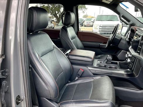 Used 2021 Ford F150 Lariat image 30