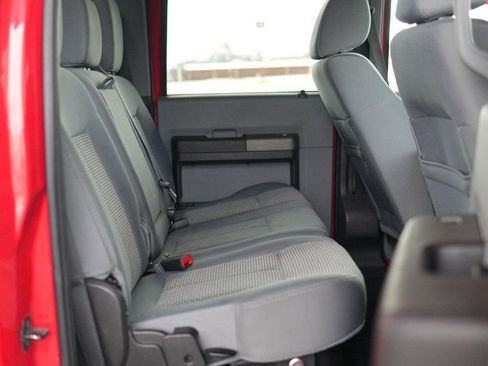 Used 2011 Ford F250 XLT w/ XLT Interior Pkg image 9