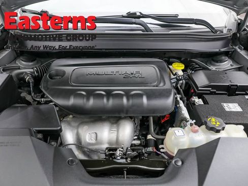 Used 2023 Jeep Cherokee Altitude Lux image 7