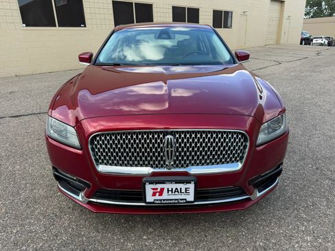 Used 2017 Lincoln Continental Select w/ Technology Package FWD image 2