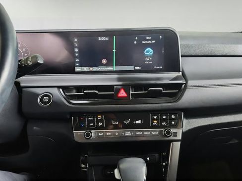 Certified 2025 Kia Seltos EX AWD/4WD image 17