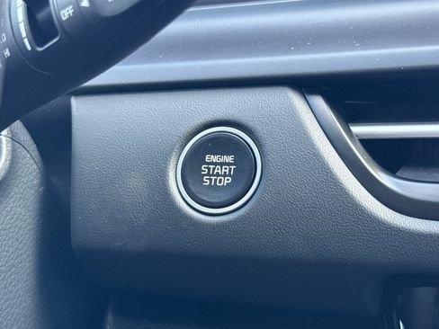 New 2026 Kia Seltos EX image 19