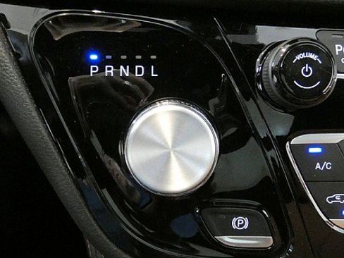 Used 2024 Chrysler Pacifica Pinnacle FWD image 20