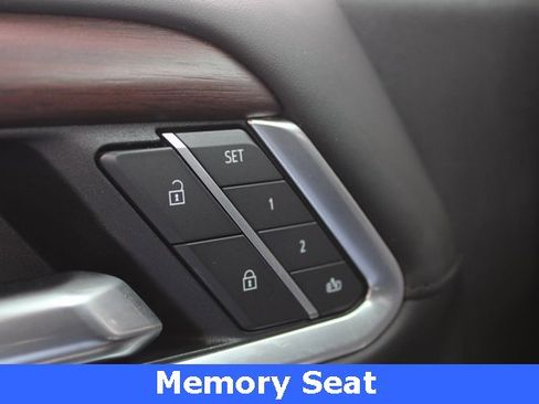 Used 2025 GMC Sierra 1500 Denali Ultimate image 4