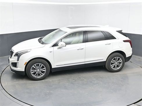Used 2021 Cadillac XT5 Premium Luxury image 37