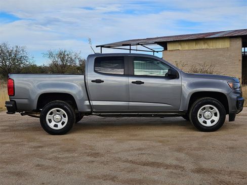 Used 2021 Chevrolet Colorado W/T w/ WT Convenience Package image 4