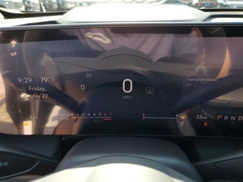 New 2026 Buick Enclave Preferred w/ Power Package FWD image 30