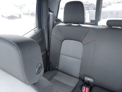Used 2023 Chevrolet Colorado Trail Boss w/ Advanced Trailering Package AWD/4WD image 12