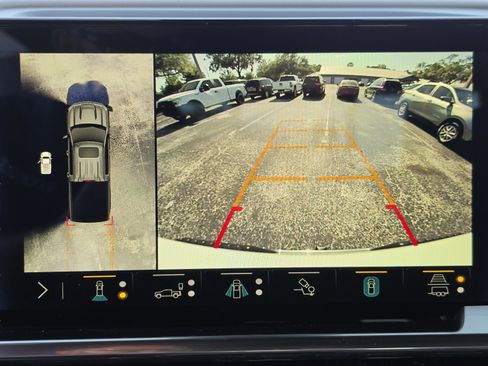 Used 2022 Chevrolet Silverado 1500 LTZ image 25