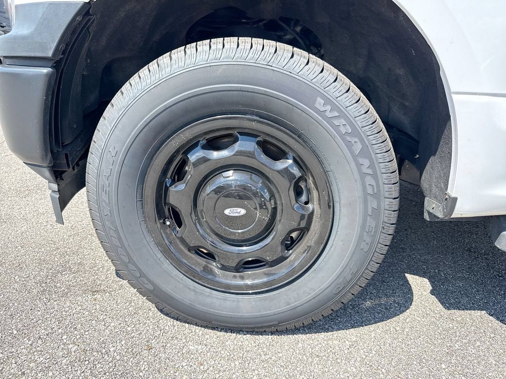 Used 2019 Ford F150 XL w/ Equipment Group 101A Mid AWD/4WD image 10