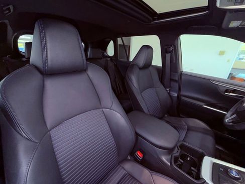 Used 2022 Toyota RAV4 XSE image 13