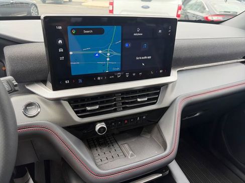 Used 2025 Ford Explorer ST image 22