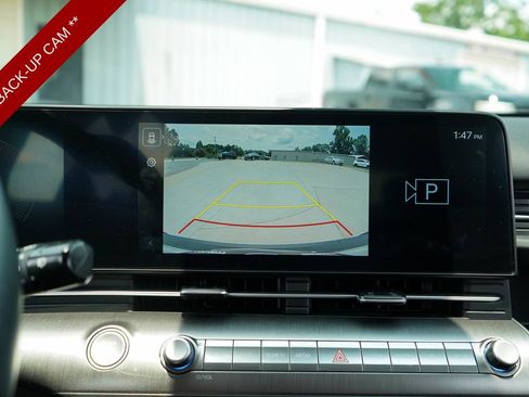 Used 2025 Hyundai Kona SEL AWD/4WD image 11