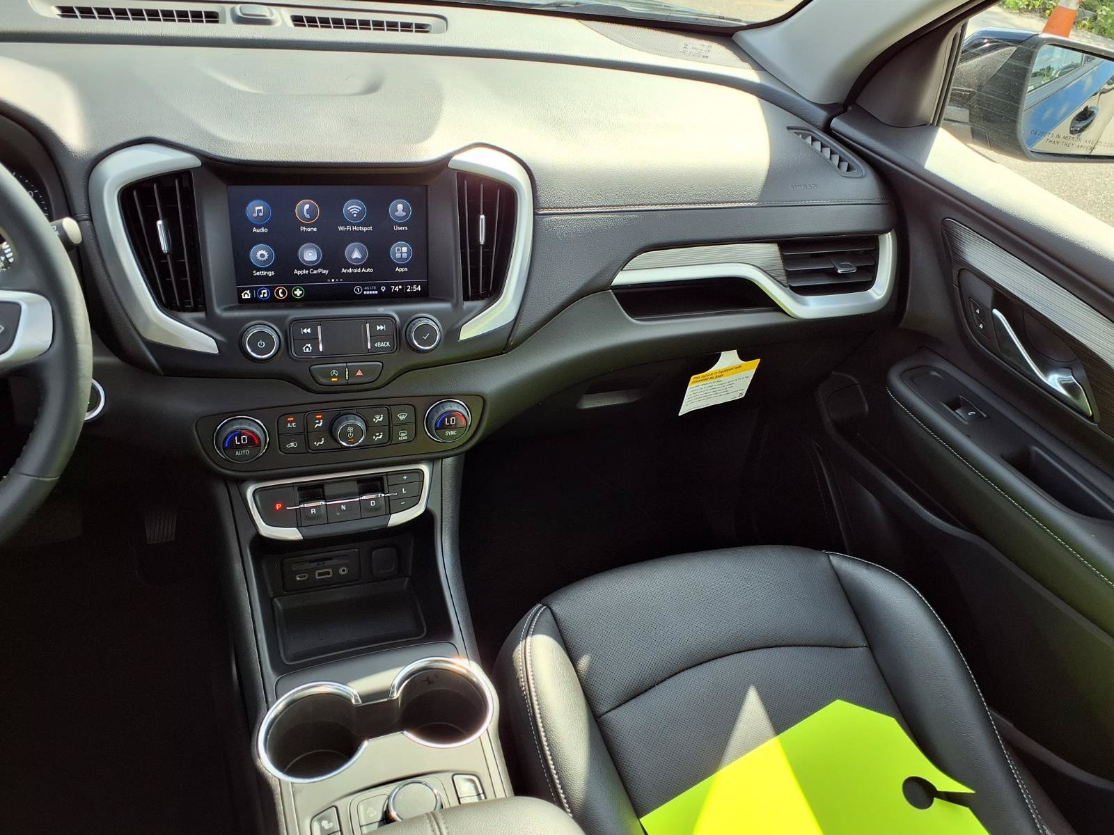 Used 2024 GMC Terrain SLT w/ Elevation Edition FWD image 4