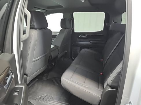 Used 2022 Chevrolet Silverado 1500 RST AWD/4WD image 30