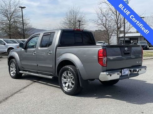 Used 2019 Nissan Frontier SL image 3
