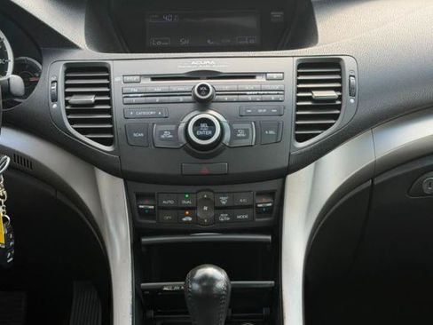 Used 2010 Acura TSX Sedan FWD image 22