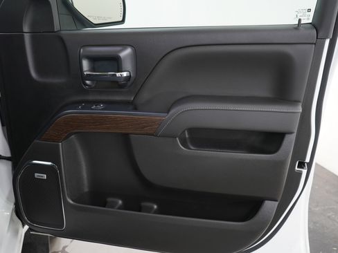 Used 2018 GMC Sierra 1500 Denali image 12