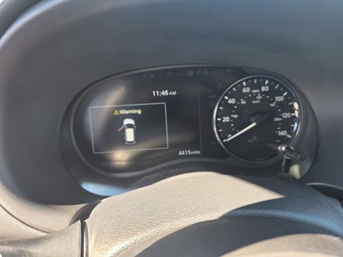 Used 2024 Nissan Kicks SR w/ SR Premium Package image 14