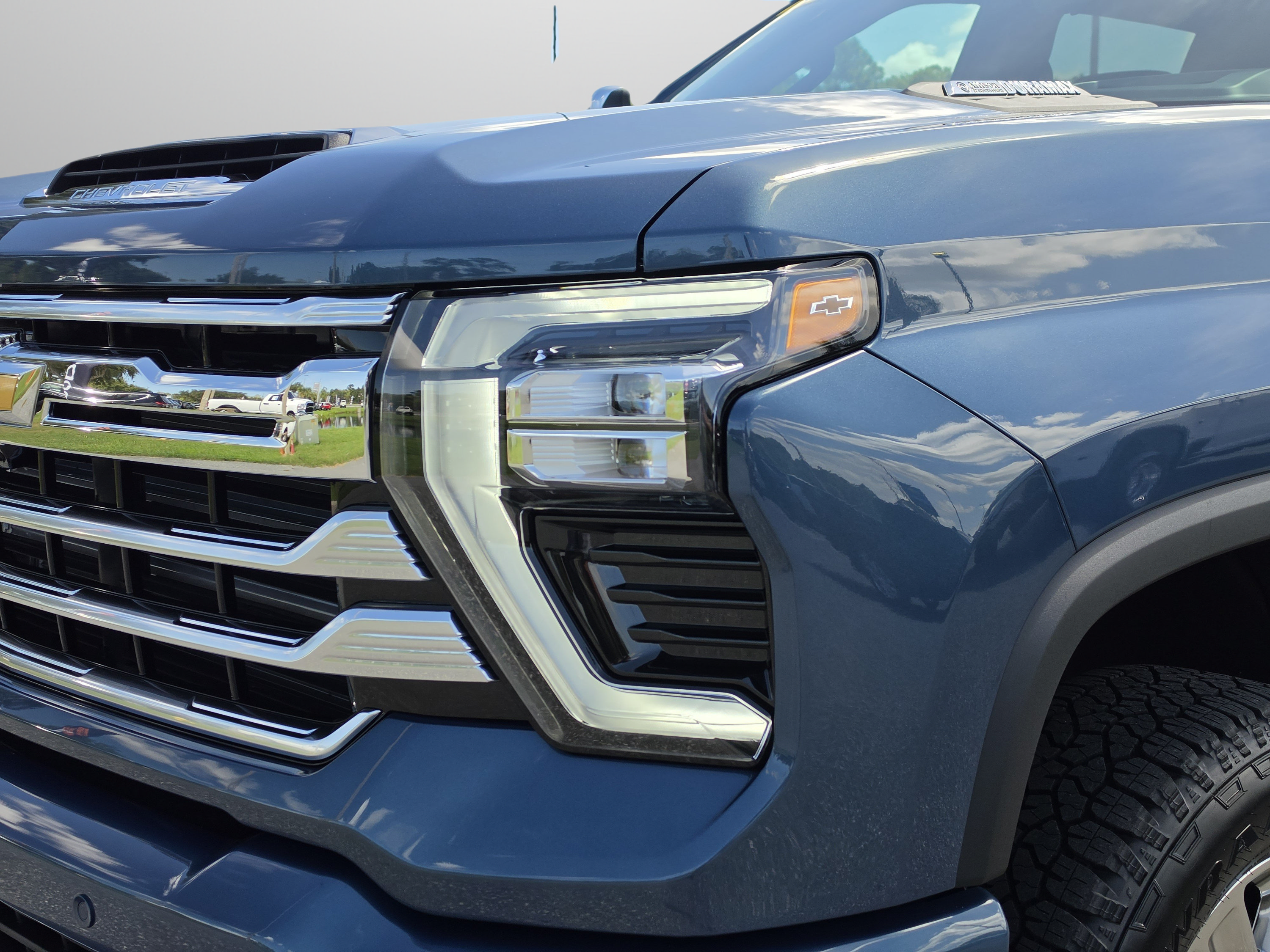 New 2026 Chevrolet Silverado 2500 High Country w/ Technology Package AWD/4WD image 13