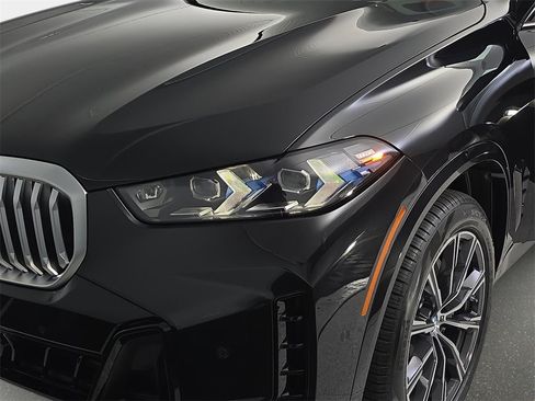 New 2026 BMW X5 xDrive40i w/ M Sport Package image 31