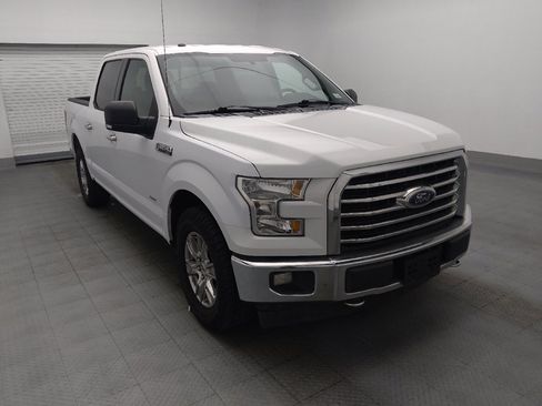 Used 2017 Ford F150 XLT w/ Equipment Group 302A Luxury RWD image 13
