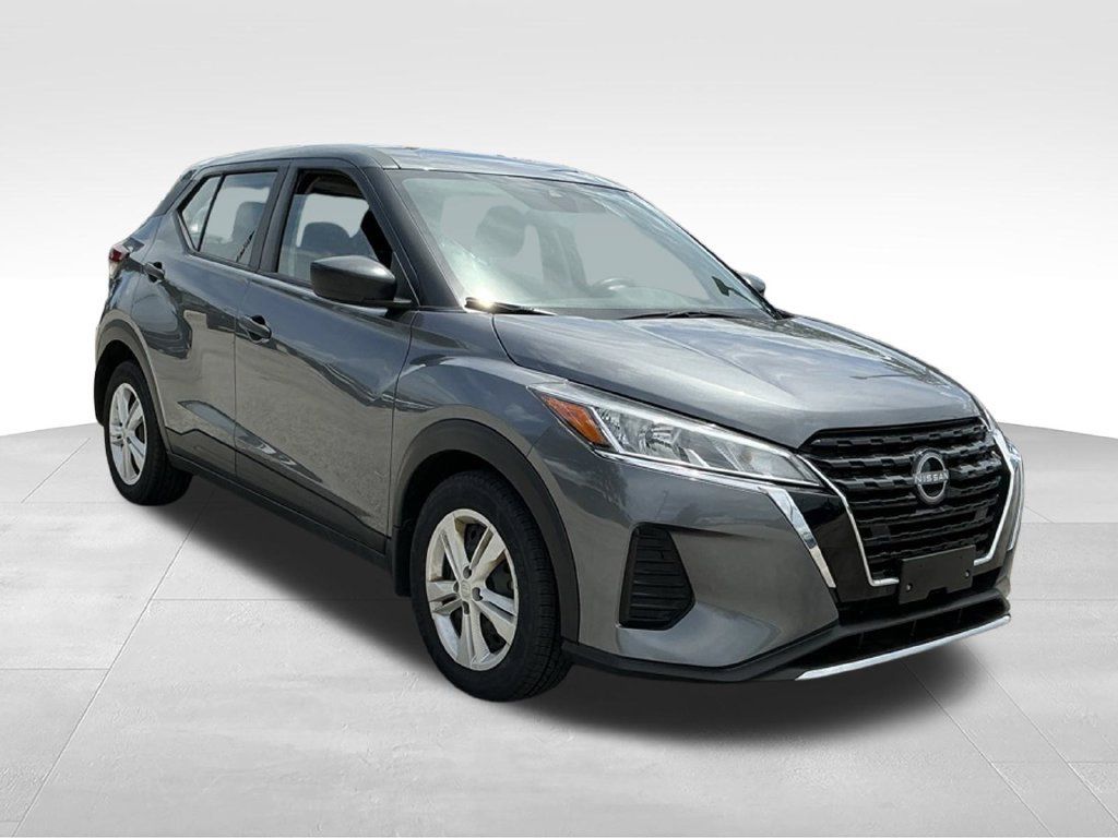 Used 2023 Nissan Kicks S FWD image 11
