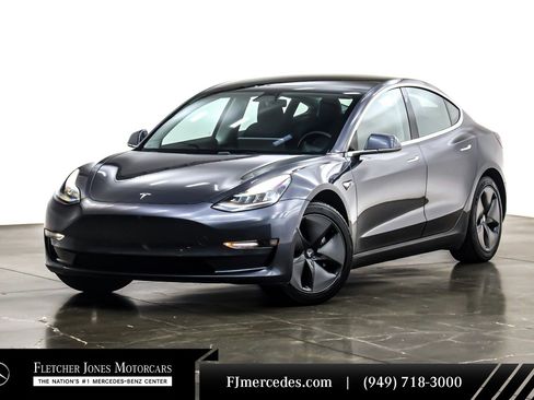 Used 2019 Tesla Model 3 Standard Range Plus image 1