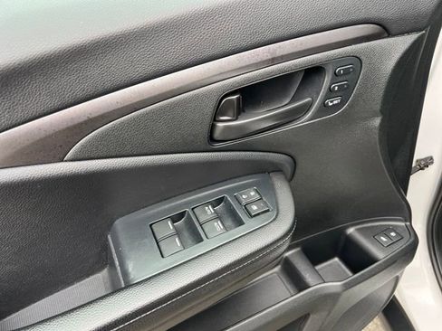 Used 2023 Honda Passport EX-L image 30