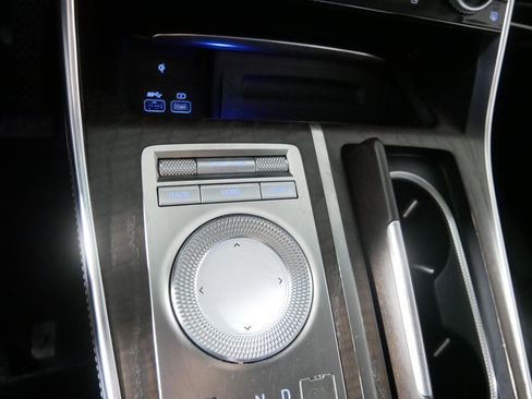 Used 2021 Genesis GV80 2.5T w/ Advanced Package 02 image 30