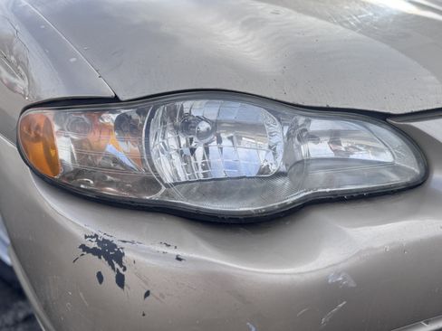 Used 2002 Chevrolet Monte Carlo LS w/ Preferred Equipment Group 1 image 43