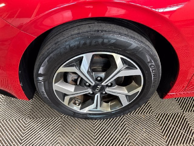Used 2019 Kia Forte LXS FWD image 10