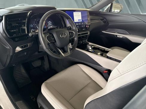 Certified 2025 Lexus RX 350 Premium w/ Convenience Package FWD image 10